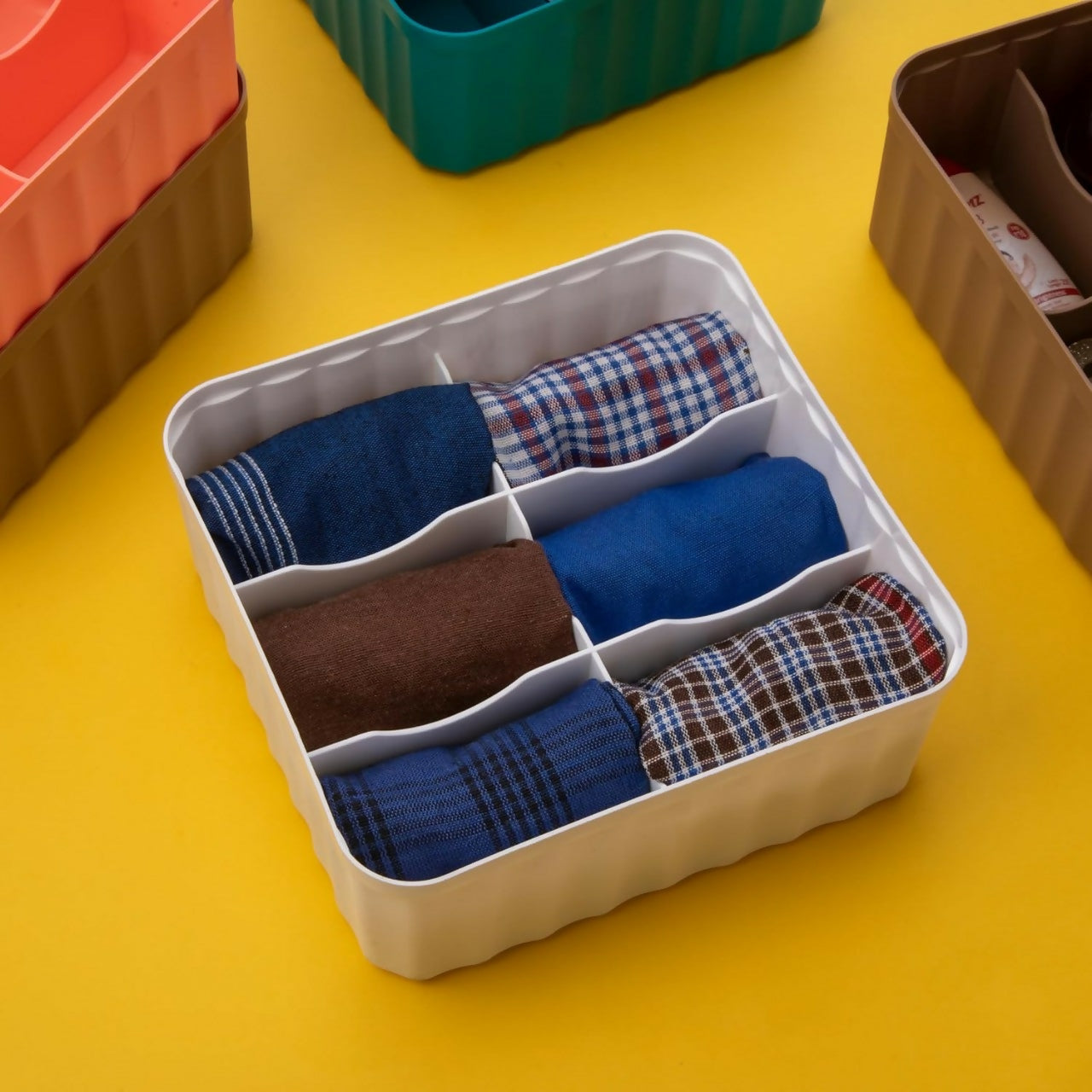 6-Compartment Wardrobe Organizer pack of 4
